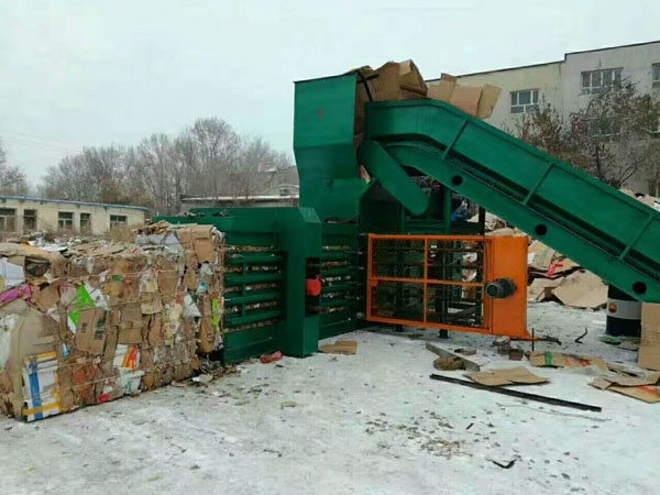 廢紙打包機